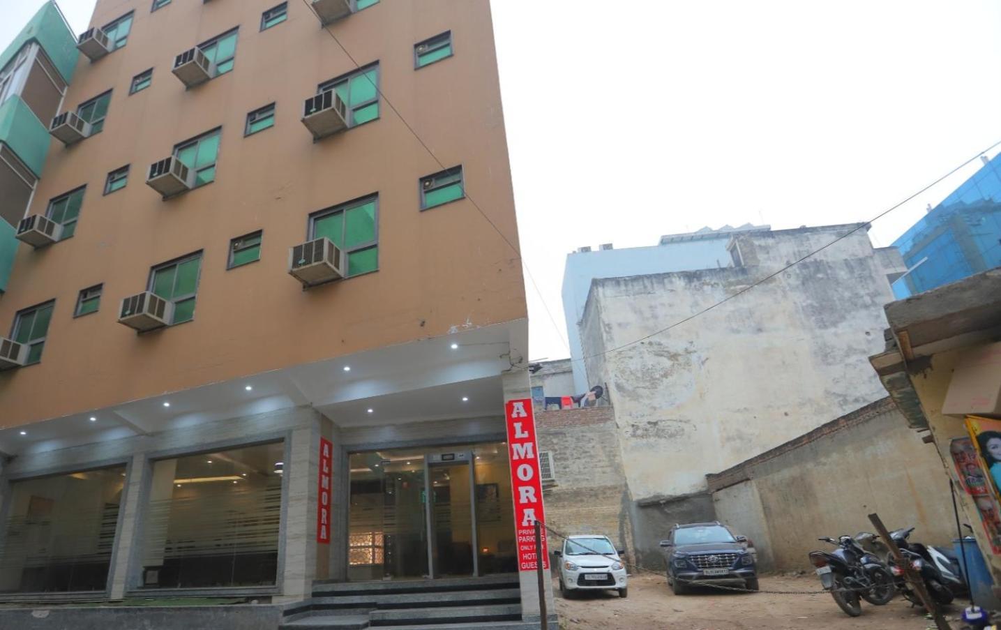 Hotel Almora Inn - Near By Delhi International Airport - With Free Airport Pickup And Drop Nové Dillí Exteriér fotografie