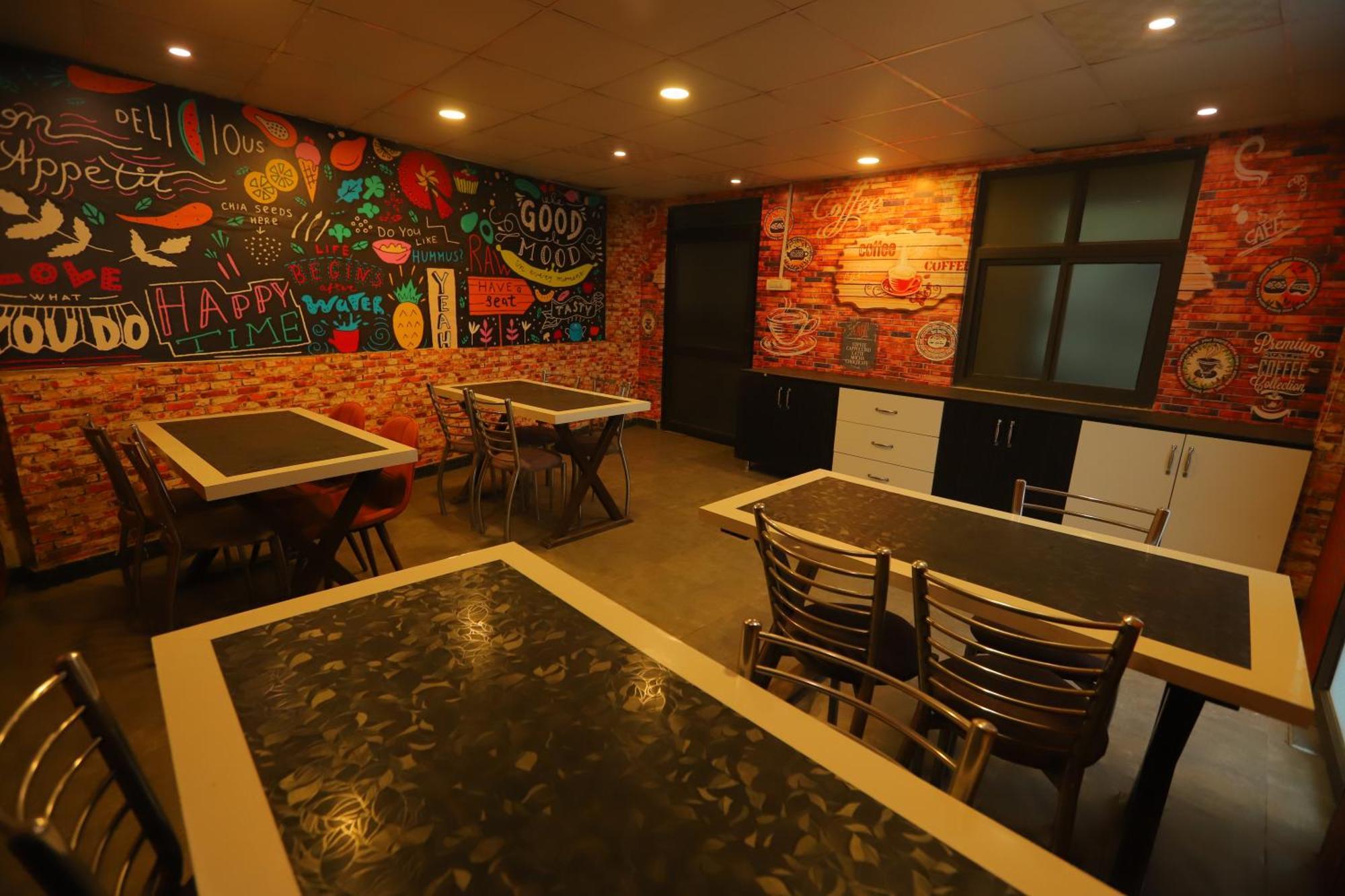 Hotel Almora Inn - Near By Delhi International Airport - With Free Airport Pickup And Drop Nové Dillí Exteriér fotografie