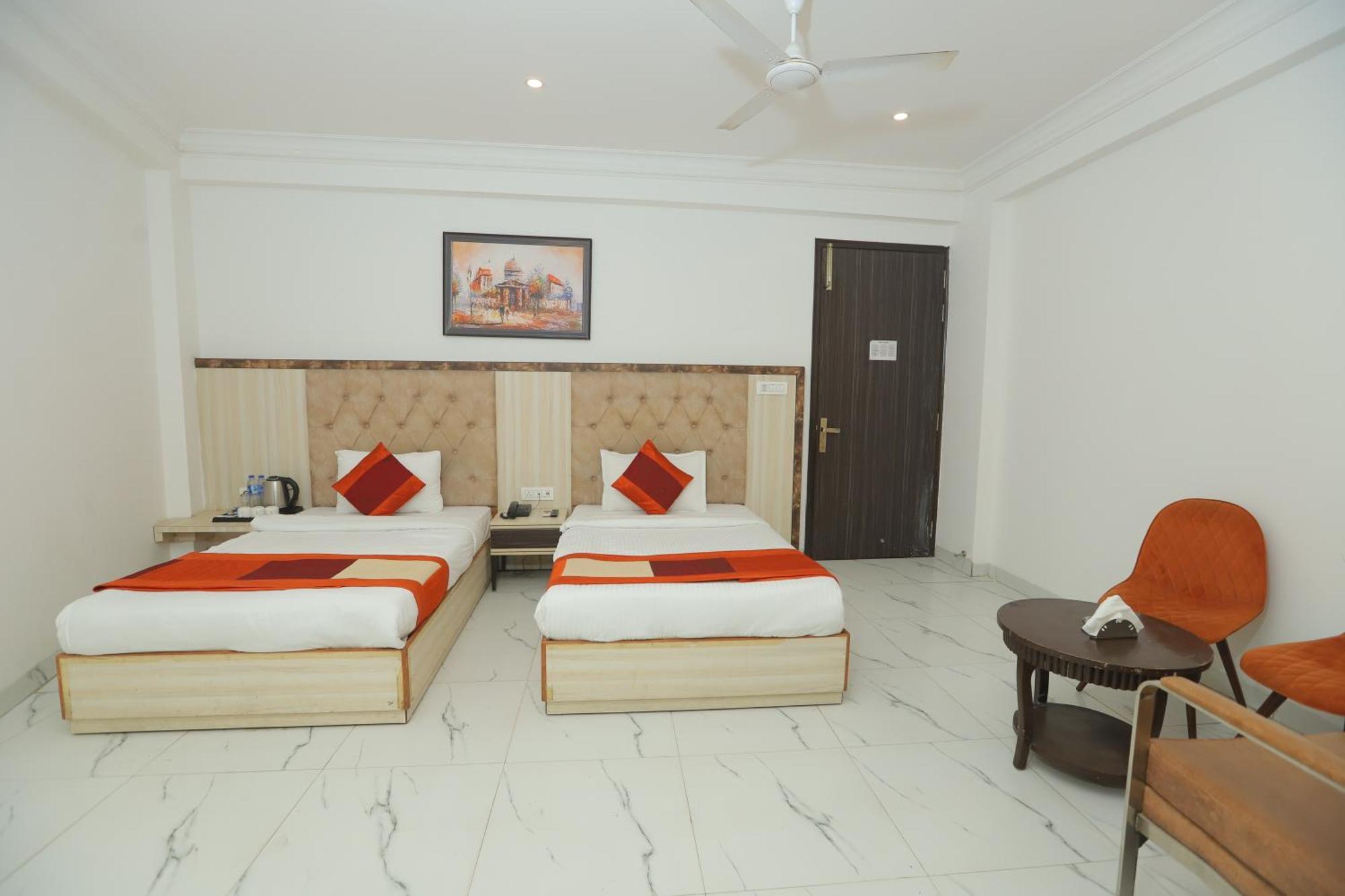 Hotel Almora Inn - Near By Delhi International Airport - With Free Airport Pickup And Drop Nové Dillí Exteriér fotografie