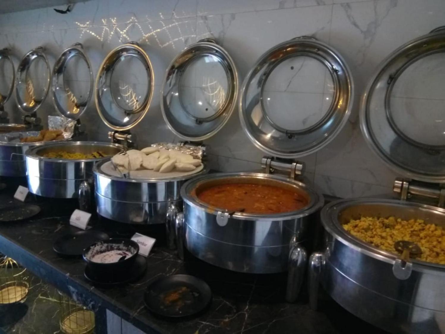 Hotel Almora Inn - Near By Delhi International Airport - With Free Airport Pickup And Drop Nové Dillí Exteriér fotografie
