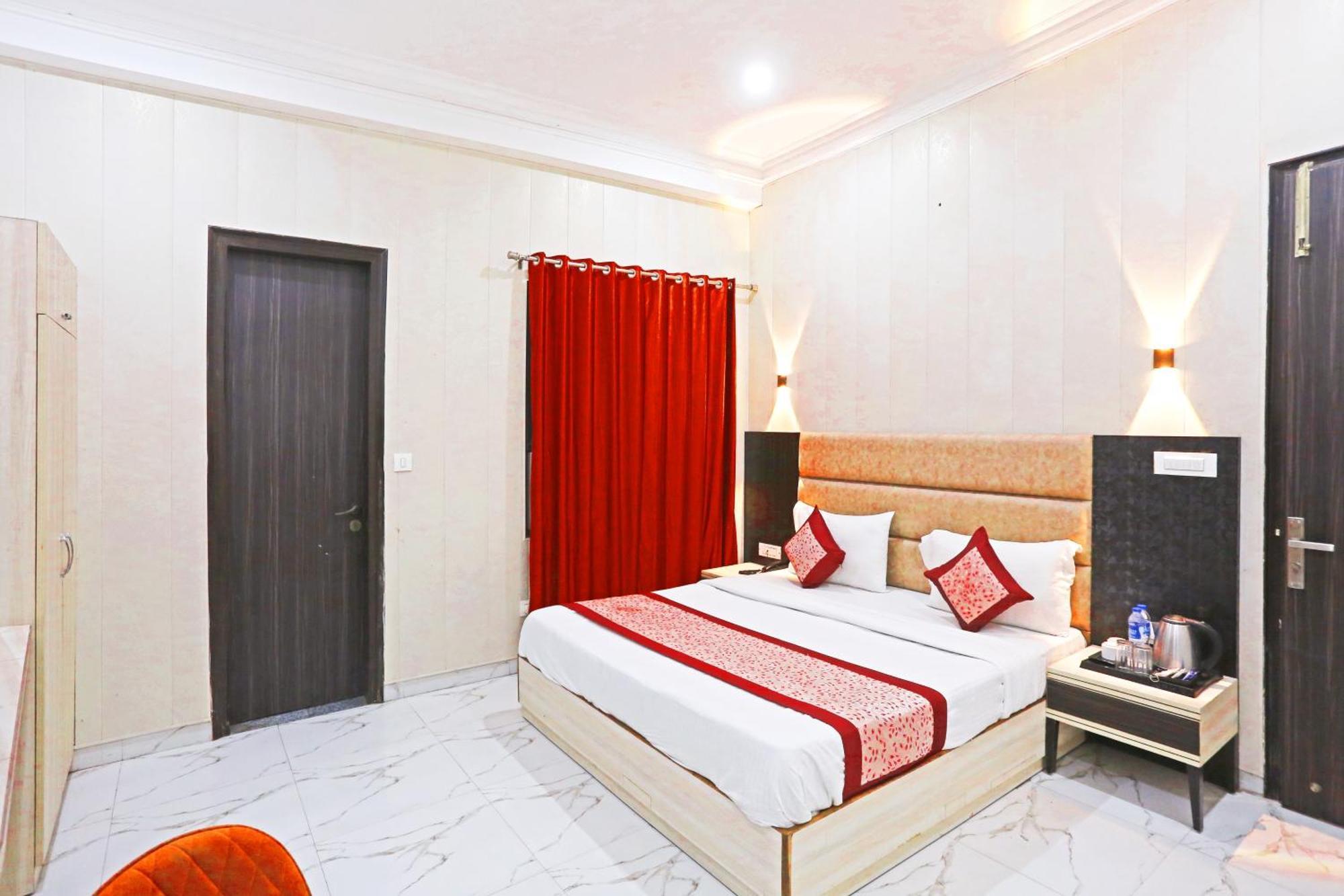 Hotel Almora Inn - Near By Delhi International Airport - With Free Airport Pickup And Drop Nové Dillí Exteriér fotografie