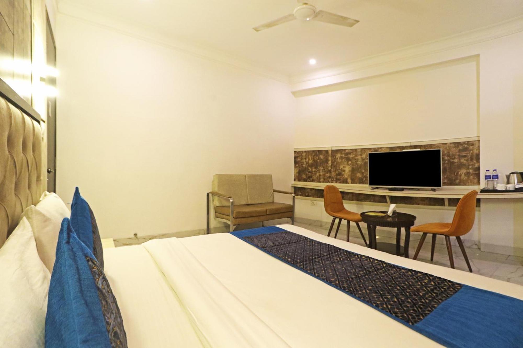 Hotel Almora Inn - Near By Delhi International Airport - With Free Airport Pickup And Drop Nové Dillí Exteriér fotografie