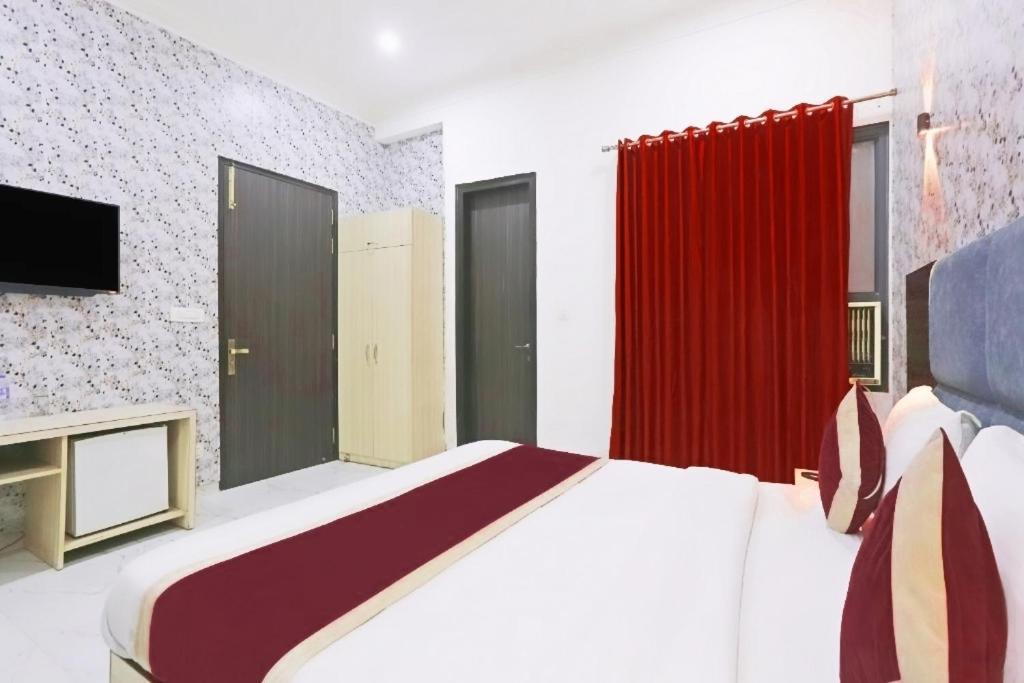 Hotel Almora Inn - Near By Delhi International Airport - With Free Airport Pickup And Drop Nové Dillí Exteriér fotografie