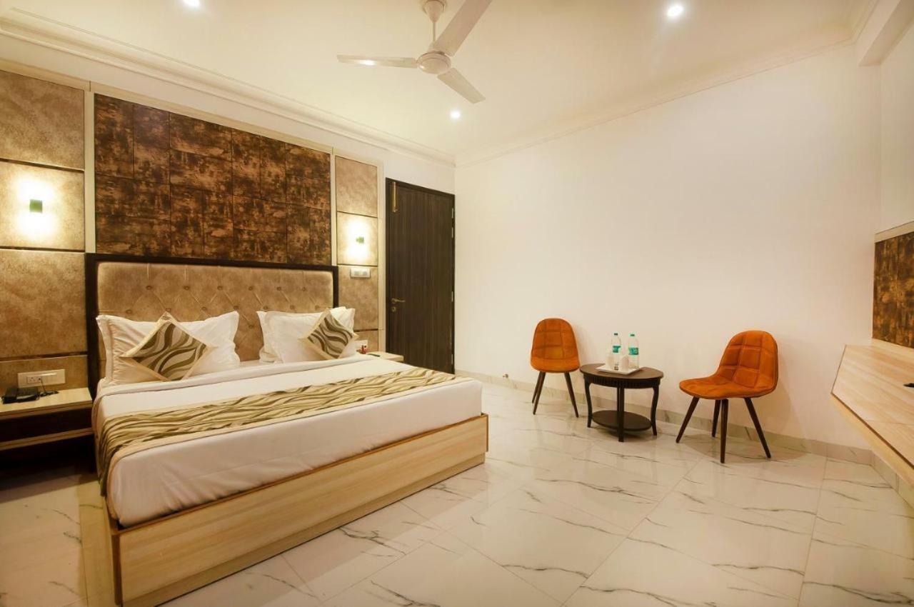 Hotel Almora Inn - Near By Delhi International Airport - With Free Airport Pickup And Drop Nové Dillí Exteriér fotografie