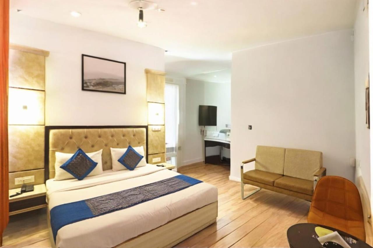 Hotel Almora Inn - Near By Delhi International Airport - With Free Airport Pickup And Drop Nové Dillí Exteriér fotografie
